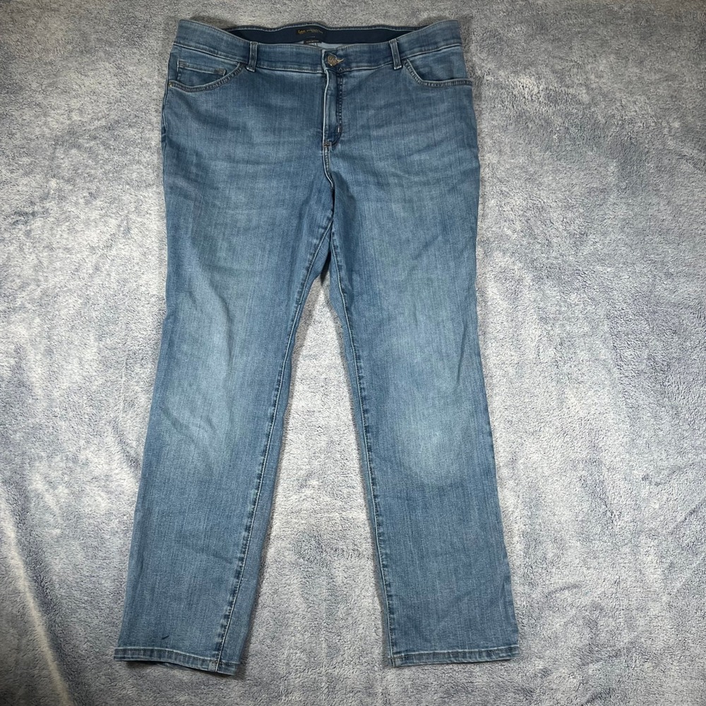 Lee Plus Flex Motion Regular Fit Straight Leg Mid Rise‎ Jeans Blue 20W LA